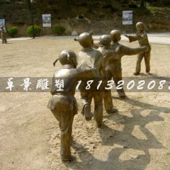 老鷹抓小雞雕塑，兒童游戲銅雕，廣場(chǎng)人物雕塑