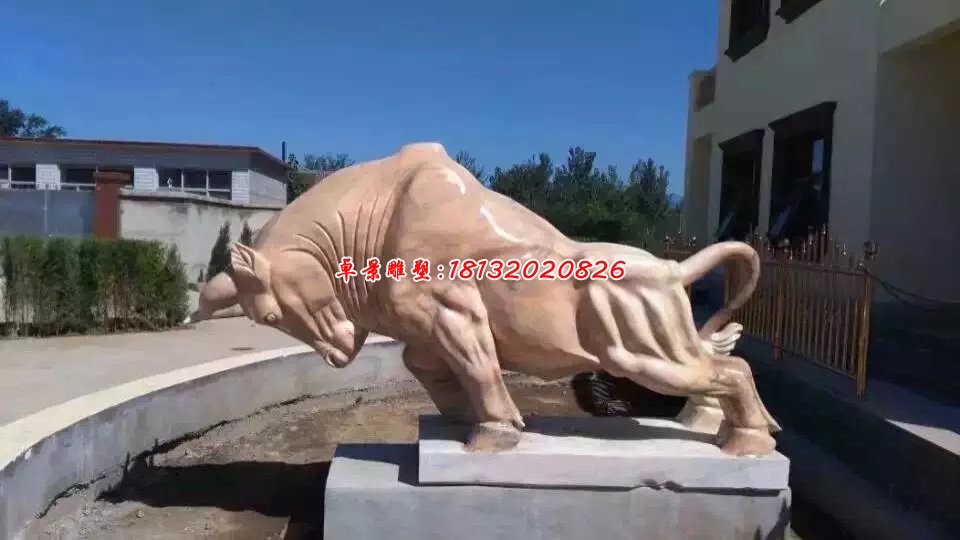 石雕開荒牛雕塑，拓荒牛石雕