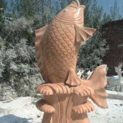 石頭鯉魚雕塑，石雕鯉魚，鯉魚雕塑