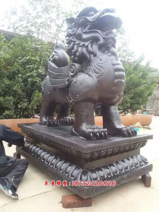 銅麒麟雕塑，企業(yè)門口麒麟銅雕 