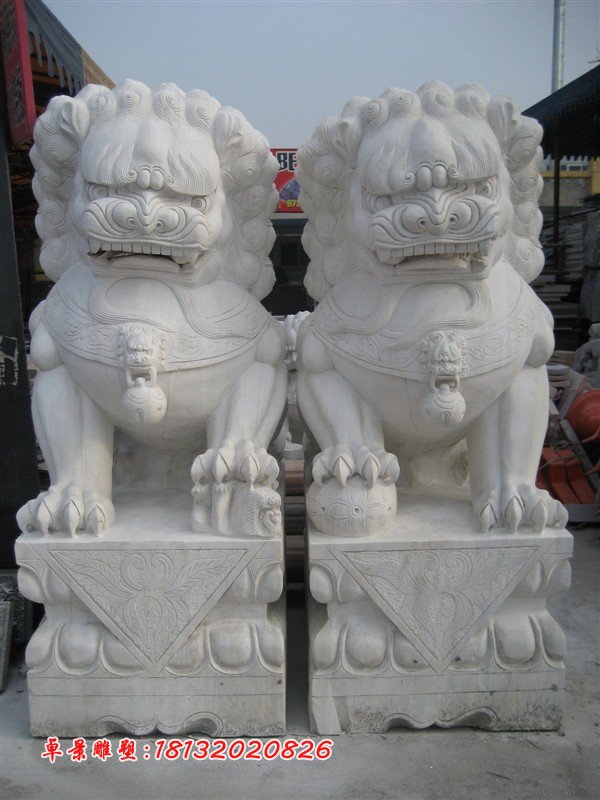 白色石頭獅子雕塑，白色石獅子 (2)