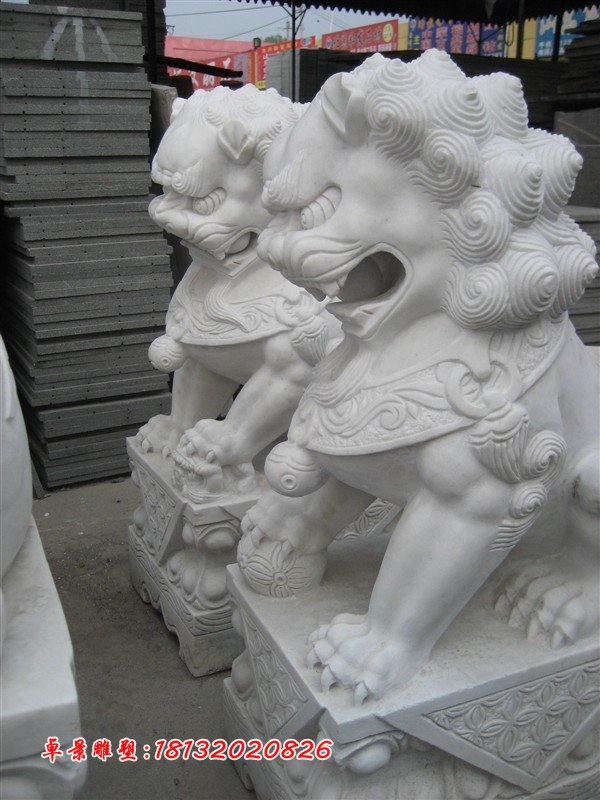 白色石頭獅子雕塑，白色石獅子 (1)