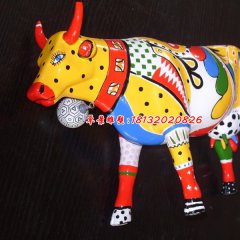 玻璃鋼牛雕塑，玻璃鋼彩繪雕塑