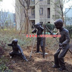 小孩放鞭炮銅雕，公園小品銅雕，景觀銅雕