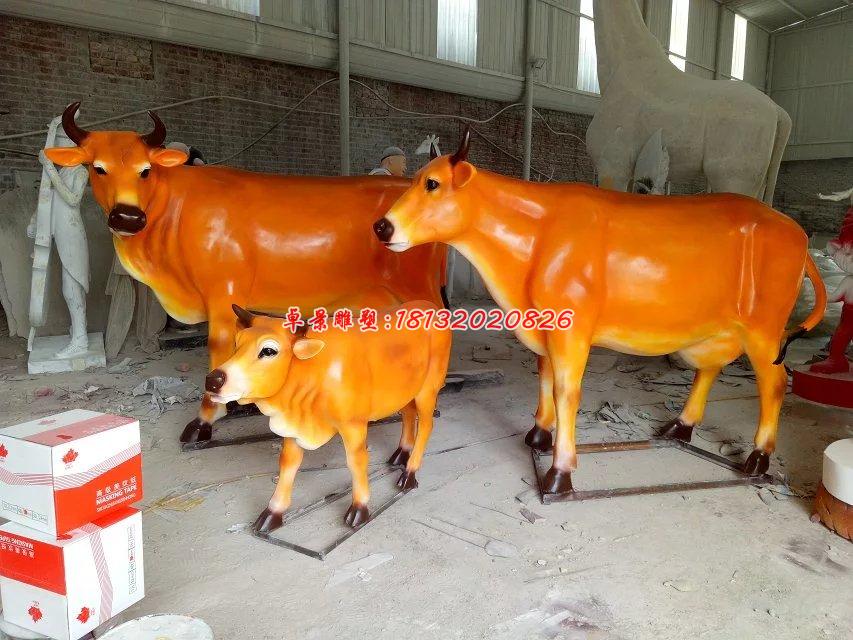 玻璃鋼牛雕塑，玻璃鋼動物雕塑 (2)