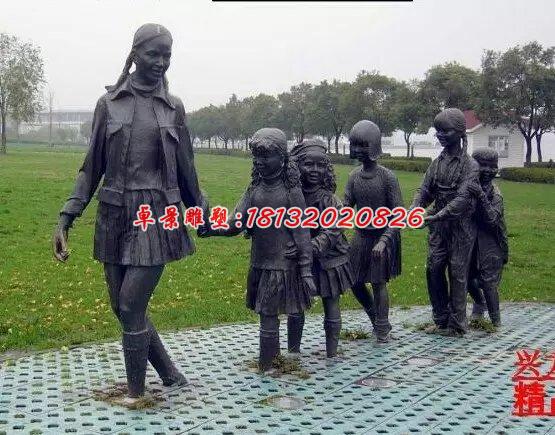 過河人物銅雕，公園人物雕塑