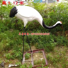 仿真動(dòng)物雕塑，玻璃鋼丹頂鶴雕塑