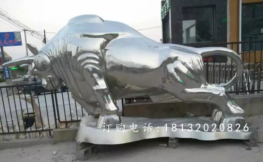 不銹鋼拓荒牛，開(kāi)荒牛雕塑