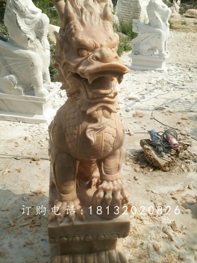 踩球麒麟雕塑，晚霞紅麒麟石雕 (1)