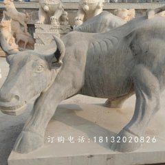 華爾街牛石雕，廣場牛石雕