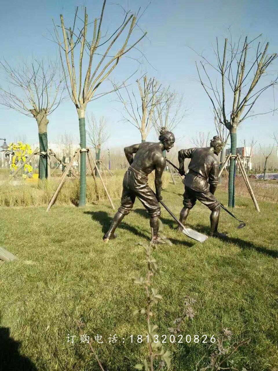 做農(nóng)活人物銅雕，公園人物雕塑 (4)