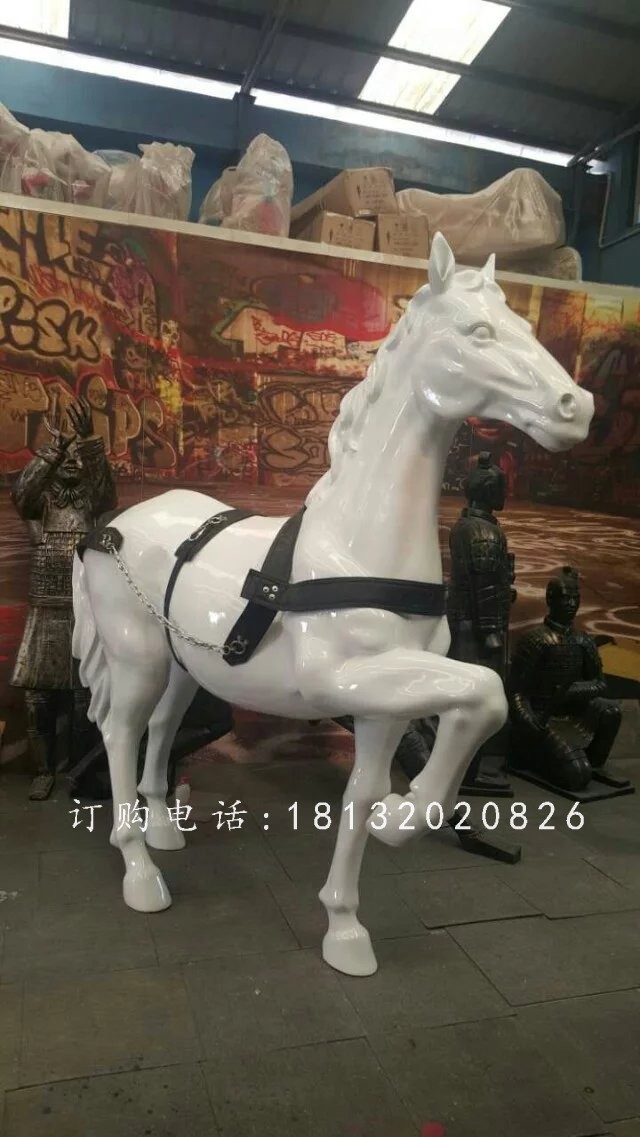 抬蹄馬雕塑，玻璃鋼白馬動物雕塑 (2)