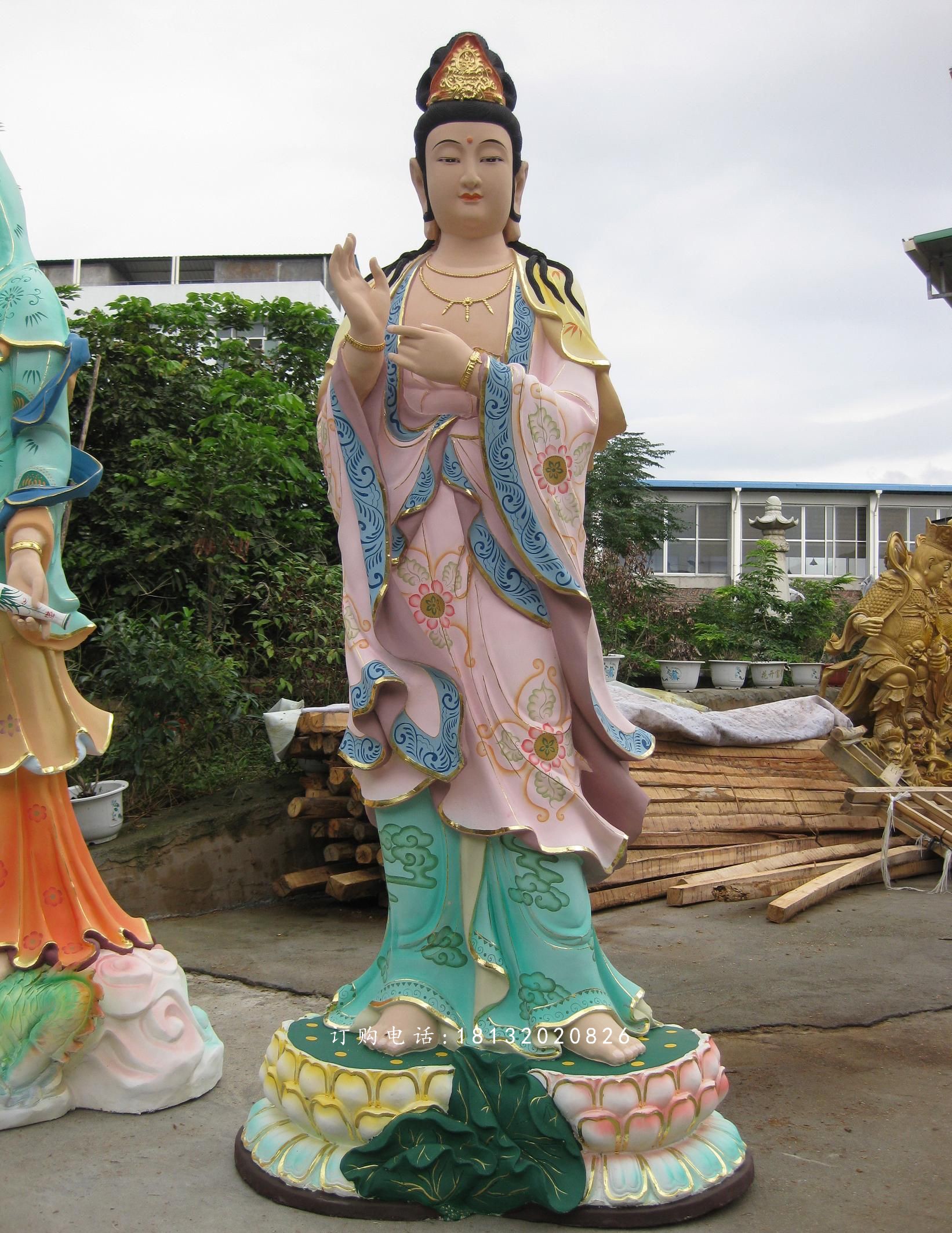 觀音菩薩雕塑，玻璃鋼彩繪佛像