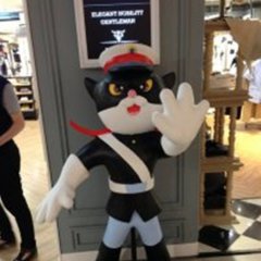 黑貓警長雕塑，玻璃鋼動畫人物雕塑
