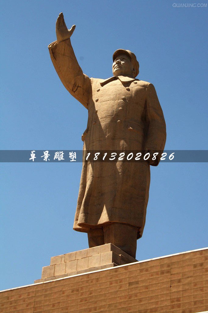 廣場(chǎng)人物石雕，毛主席揮手石雕 (1)