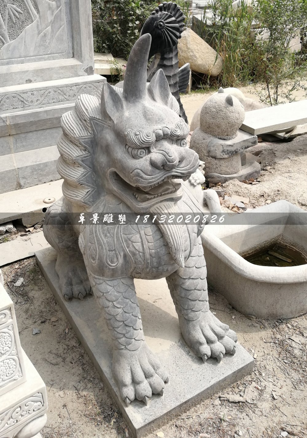 獨(dú)角獸石雕，青石神獸