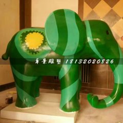卡通小象雕塑，玻璃鋼彩繪動(dòng)物雕塑
