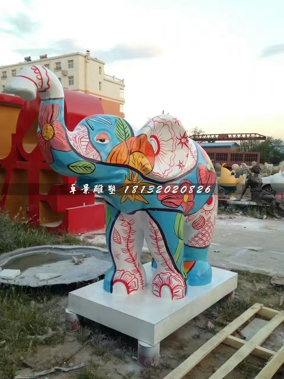 彩繪大象雕塑，商場(chǎng)玻璃鋼雕塑