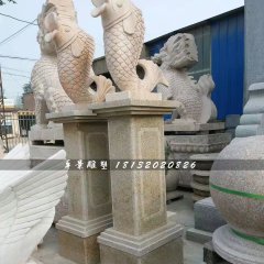 石雕魚，晚霞紅動物雕塑
