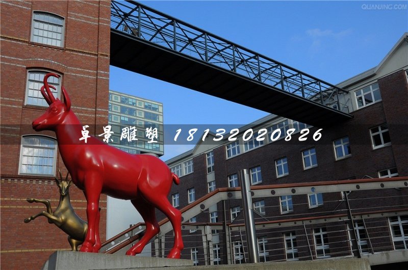 鹿雕塑，玻璃鋼動物雕塑