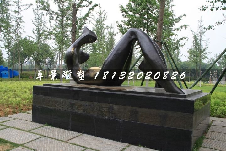 抽象人物銅雕，公園雕塑