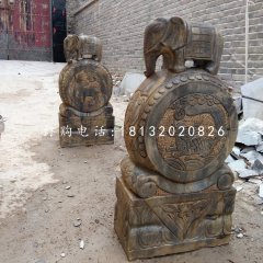 小象石門墩，門枕石