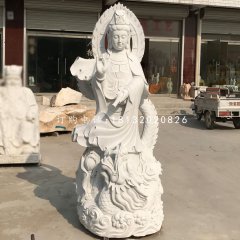 踩龍觀音石雕，漢白玉觀音
