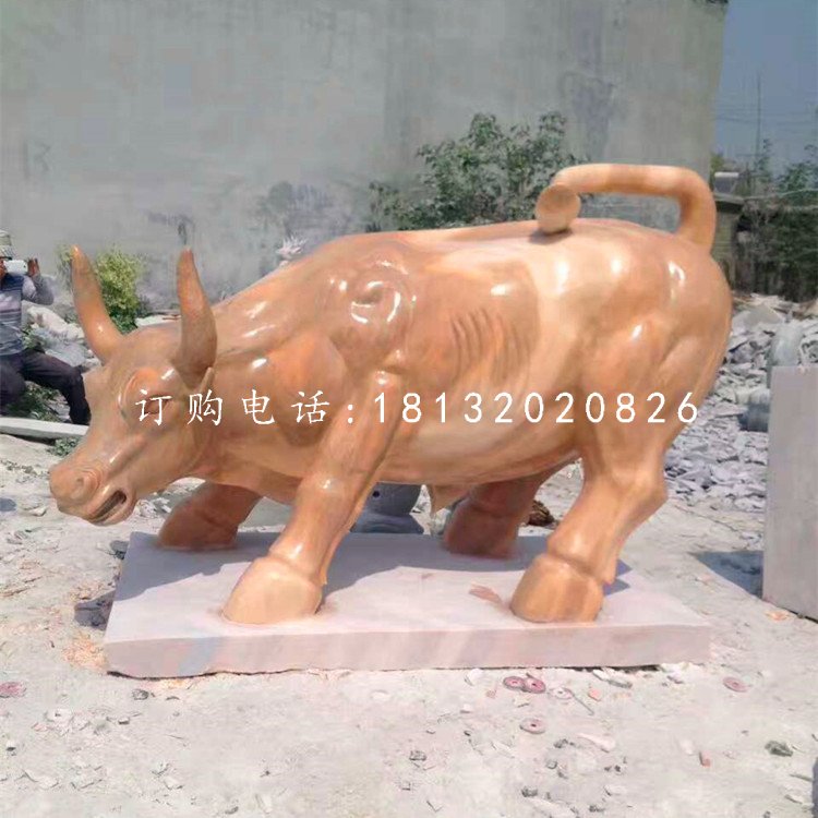 廣場(chǎng)石雕牛，華爾街牛石雕