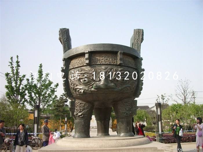 大型銅鼎，三足鼎雕塑
