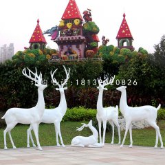 白色小鹿雕塑，玻璃鋼動物