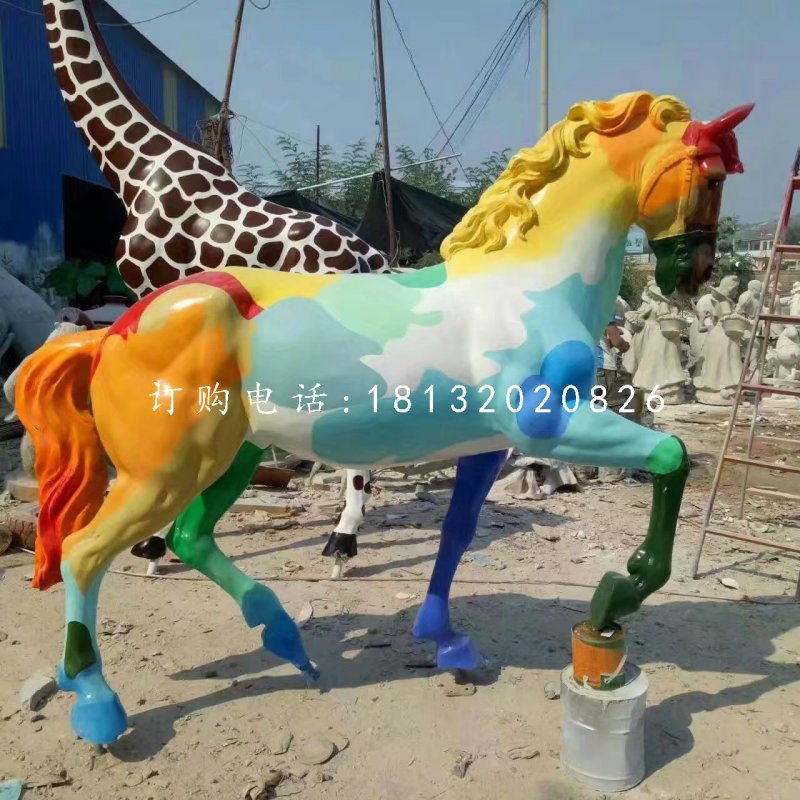 彩繪獨角獸雕塑，玻璃鋼馬