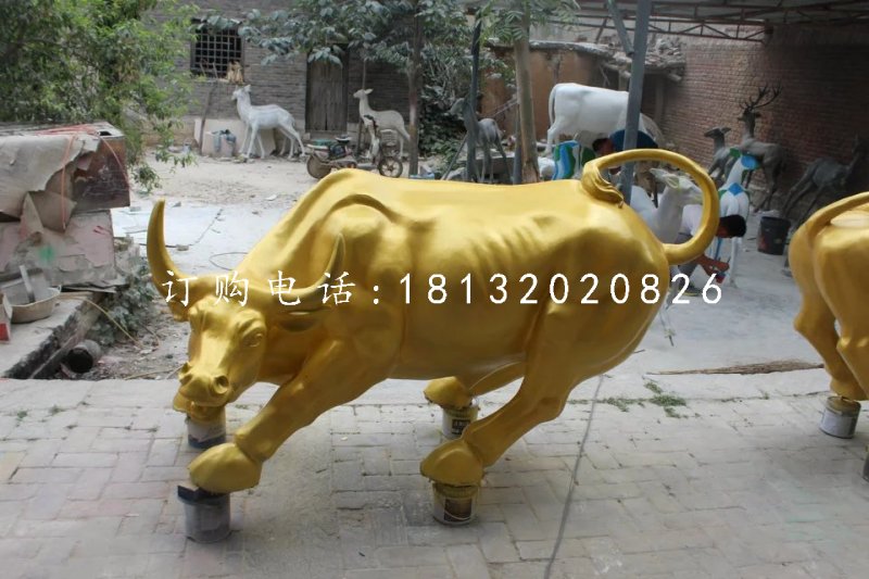 華爾街牛雕塑，廣場玻璃鋼動(dòng)物雕塑 (2)
