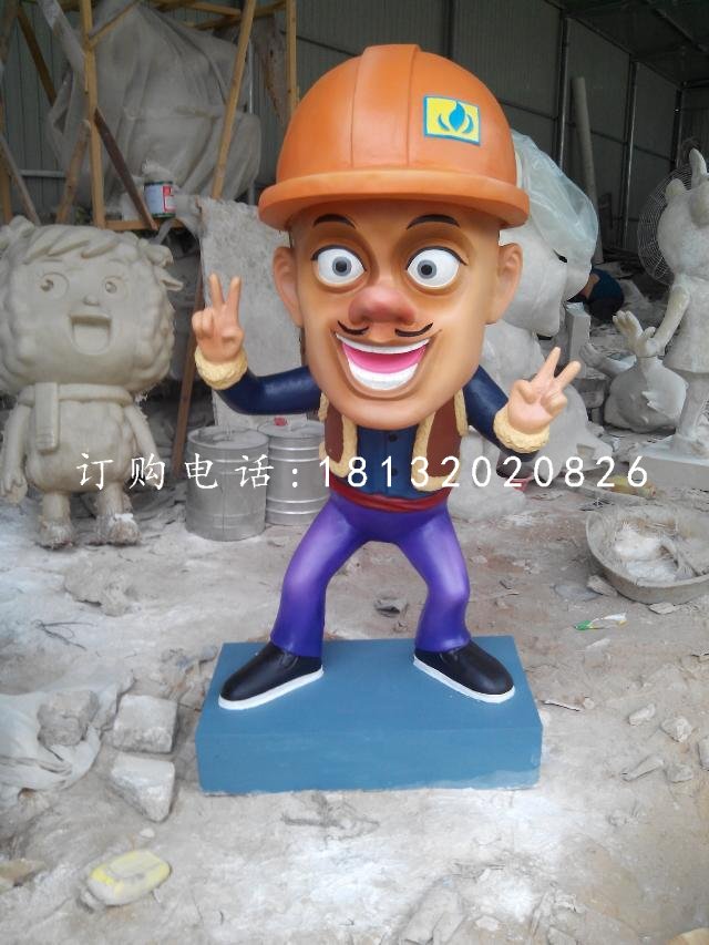 光頭強雕塑，玻璃鋼動畫人物 (1)