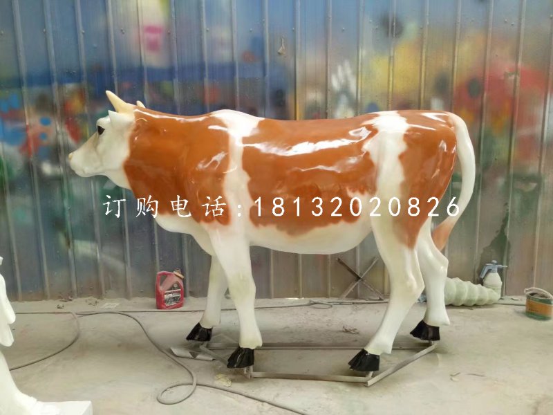 奶牛雕塑，玻璃鋼動(dòng)物 (3)