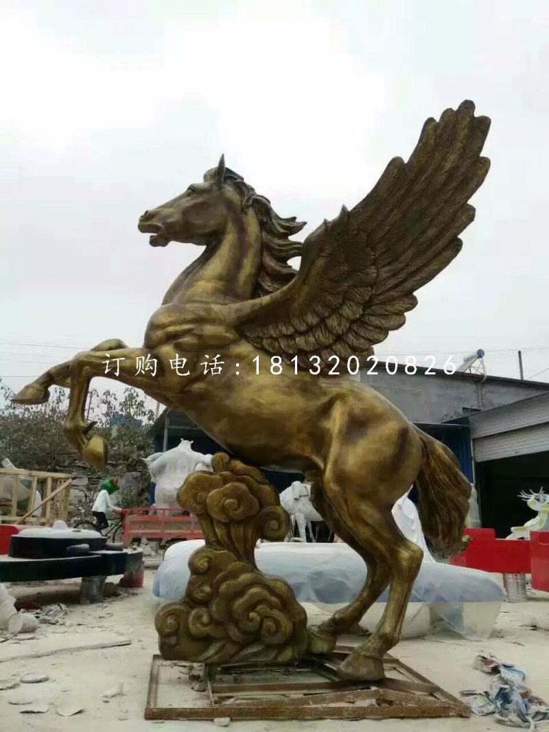 馬踏祥云雕塑，玻璃鋼仿銅飛馬 (1)