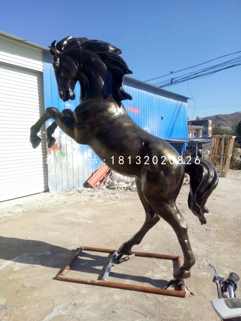 仿銅立馬雕塑，玻璃鋼動物雕塑