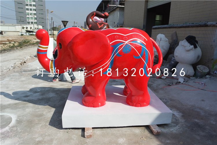 卡通小象雕塑，玻璃鋼商場擺件 (2)