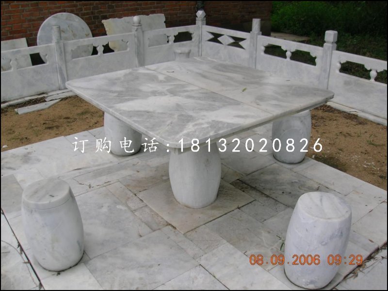 方桌圓凳石雕，公園休息椅