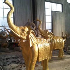 象鼻向上的大象銅雕，廣場大象銅雕