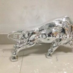 開荒牛雕塑，廣場(chǎng)不銹鋼牛雕塑