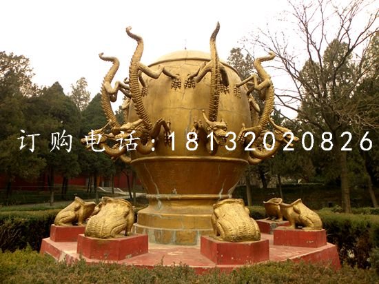 地動(dòng)儀銅雕，校園雕塑.jpg