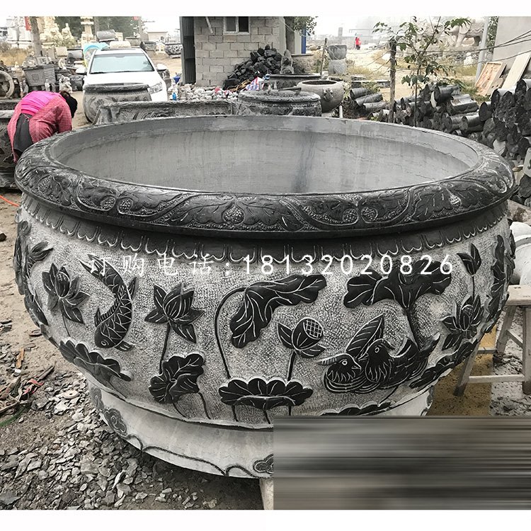 水缸石雕，青石荷花浮雕水缸 (2).jpg