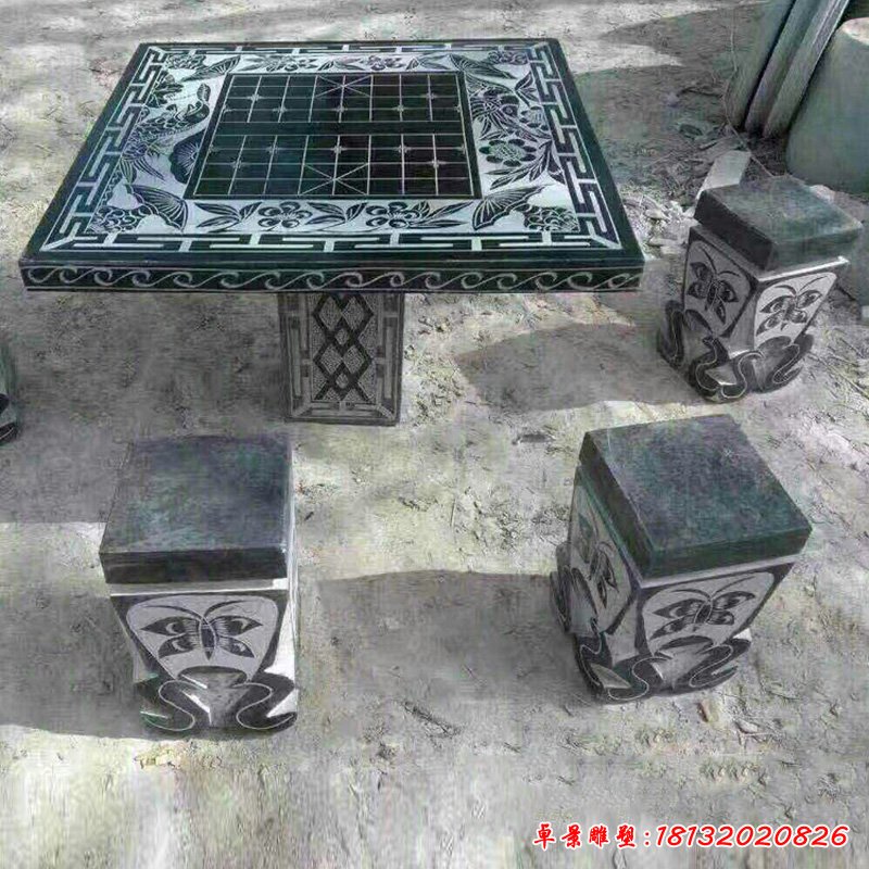 可下棋的桌子石雕，青石方桌方凳