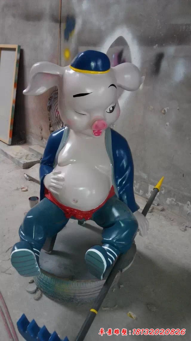 卡通豬八戒雕塑，玻璃鋼卡通動(dòng)物雕塑