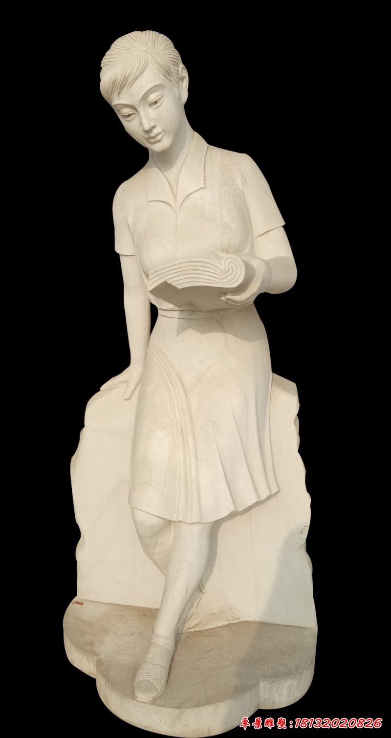 學(xué)??磿宋锸? />
<div id=